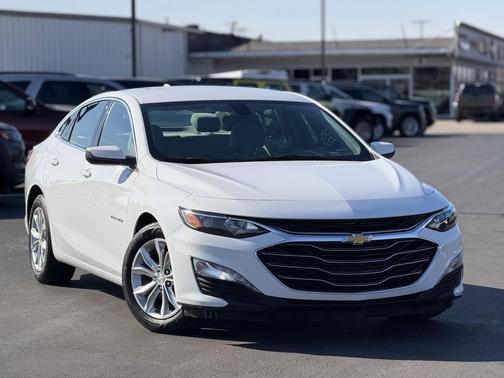 2021 Chevrolet Malibu FWD LT