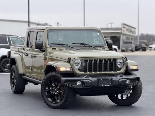 2025 Jeep Gladiator Nighthawk