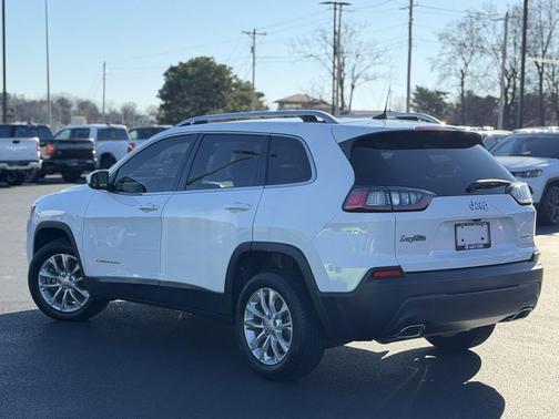 2019 Jeep Cherokee Latitude