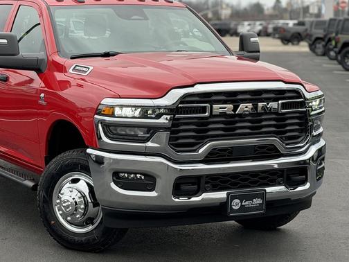 Flame Red Clearcoat 2026 RAM 3500 Tradesman Crew Cab 4x4 8' Box