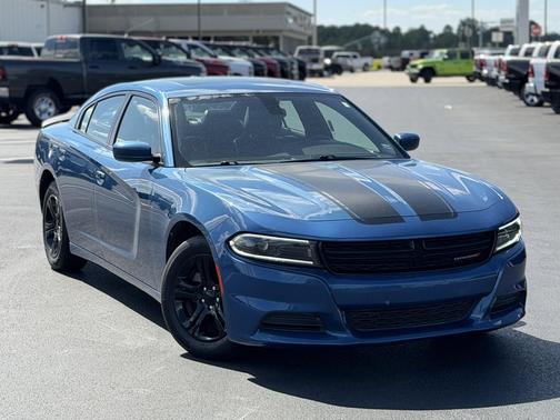 Frostbite 2022 Dodge Charger SXT
