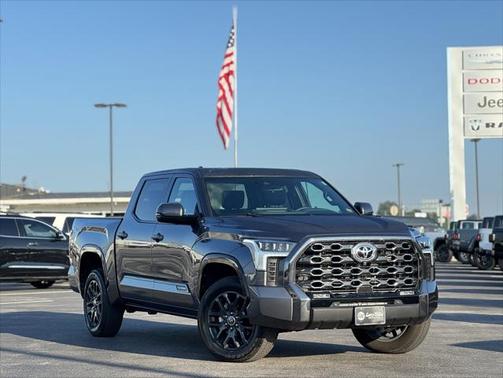 2023 Toyota Tundra Platinum