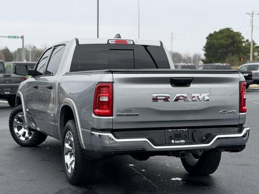 Billet Silver Metallic Clearcoat 2025 RAM 1500 Big Horn/Lone Star
