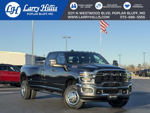 2026 RAM 3500 Tradesman Crew Cab 4x4 8' Box