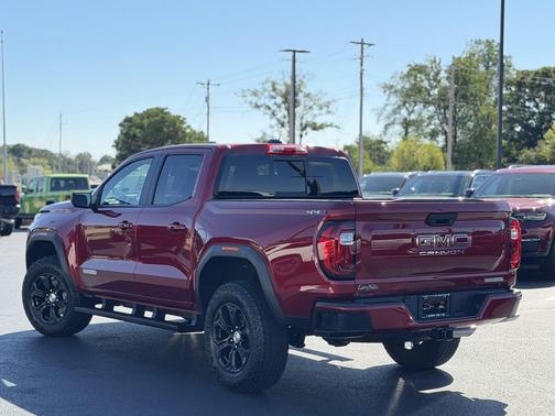 2024 GMC Canyon Elevation