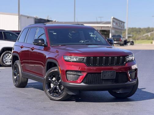 2025 Jeep Grand Cherokee Altitude