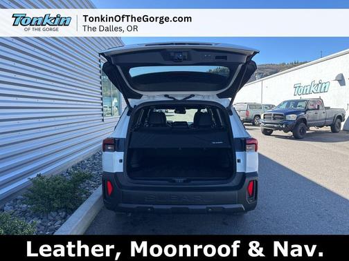 Crystal White Pearl 2026 Subaru Outback Limited