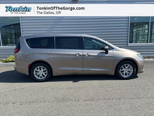 2017 Chrysler Pacifica LX