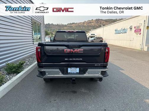 2025 GMC Sierra 2500 SLT