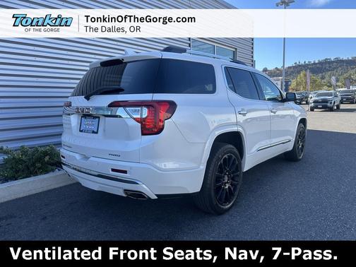 2020 GMC Acadia Denali