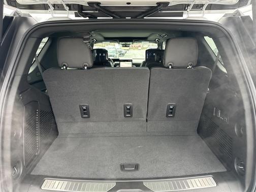 2026 GMC Yukon 4WD AT4