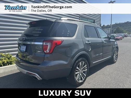 2017 Ford Explorer Platinum