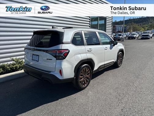 2025 Subaru Forester Sport
