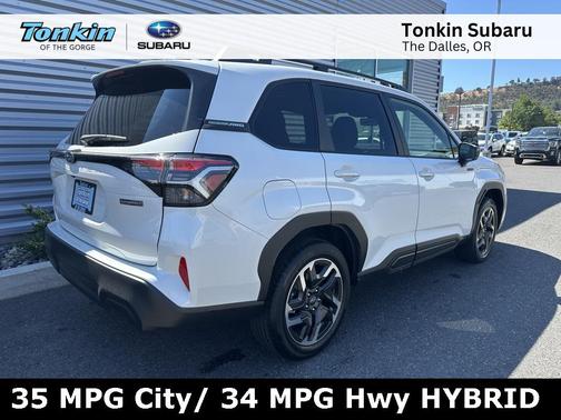 2025 Subaru Forester Hybrid Premium