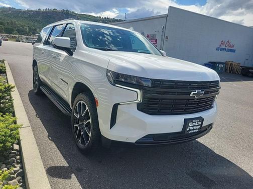 Summit White 2023 Chevrolet Suburban RST