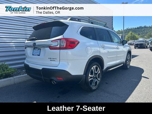Crystal White Pearl 2026 Subaru Ascent Limited 7-Passenger