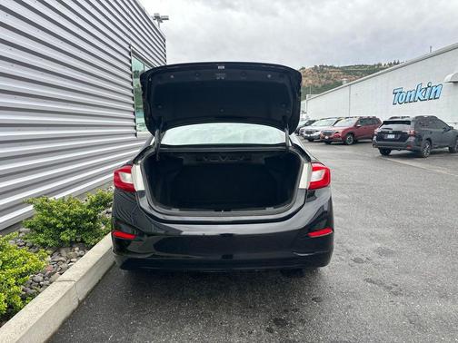 Mosaic Black Metallic 2017 Chevrolet Cruze LS