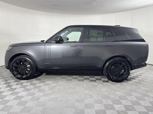 Carpathian Grey Premium Metallic 2026 Land Rover Range Rover P400 SE