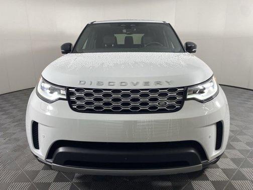 2025 Land Rover Discovery P300 S