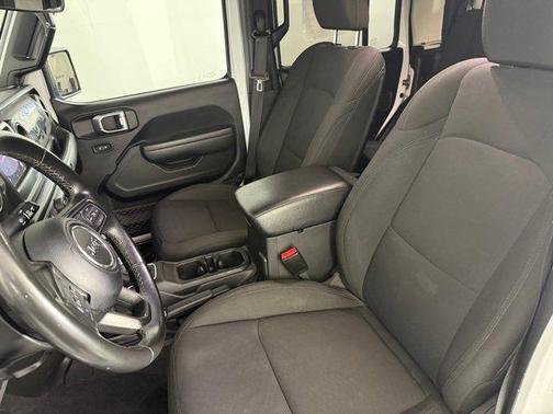 2022 Jeep Gladiator Willys 4x4