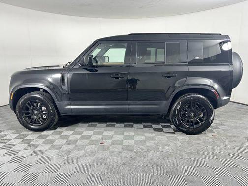 2024 Land Rover Defender 110 P400 S