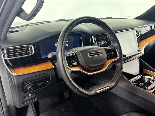 2023 Jeep Grand Wagoneer Series III 4x4