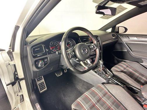 2020 Volkswagen Golf GTI 2.0T S DSG