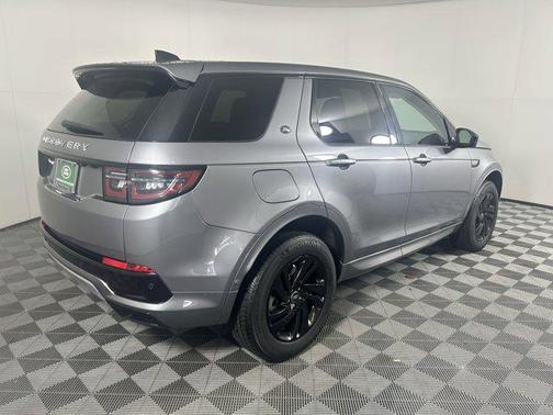 2025 Land Rover Discovery Sport S