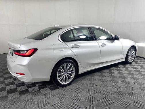 2024 BMW 330 i xDrive