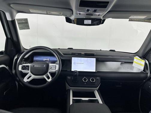2025 Land Rover Defender 110 P300