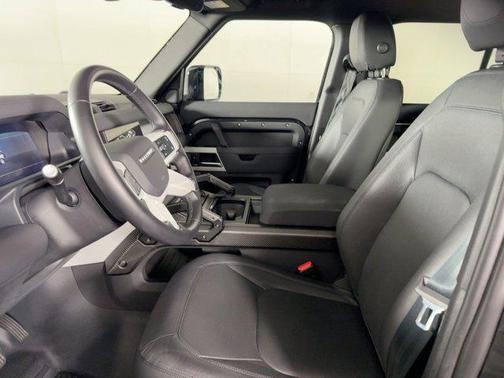 2023 Land Rover Defender 110 S
