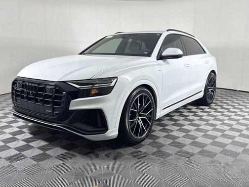 Glacier White Metallic 2022 Audi Q8 55 Premium Plus
