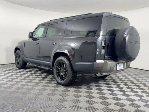 2026 Land Rover Defender P300 S