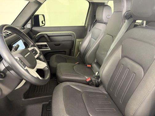 2021 Land Rover Defender 90 First Edition