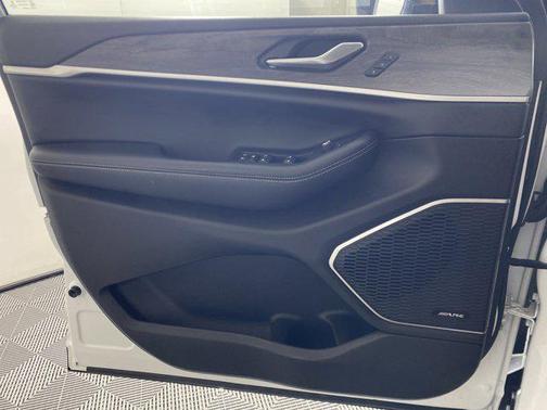 2022 Jeep Grand Cherokee Limited X