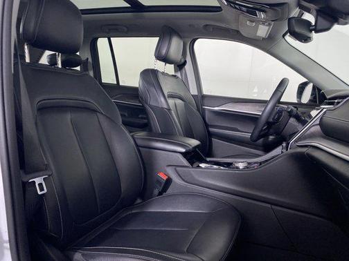 2022 Jeep Grand Cherokee Limited X