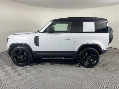 2023 Land Rover Defender 90 S