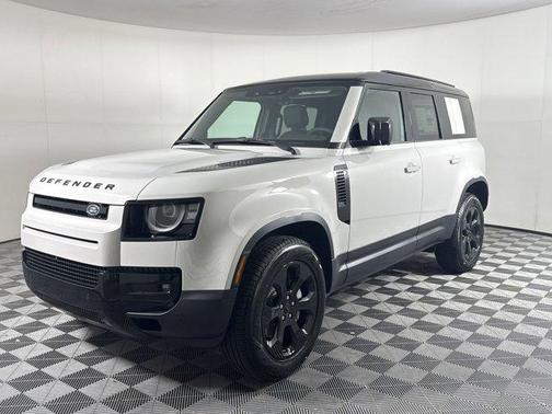 Borasco Grey Metallic 2026 Land Rover Defender P300 S