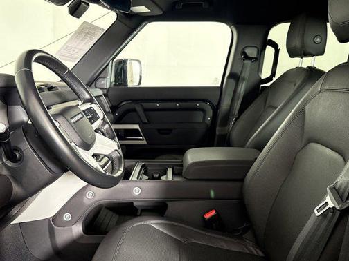 2023 Land Rover Defender 110 S