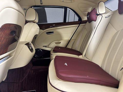 2011 Bentley Mulsanne Base