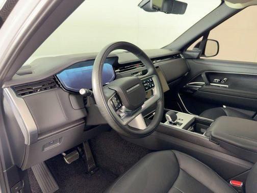 2025 Land Rover Range Rover P530 Autobiography 7 Seat