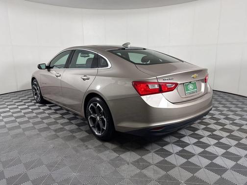Mineral Gray Metallic 2023 Chevrolet Malibu FWD 1LT