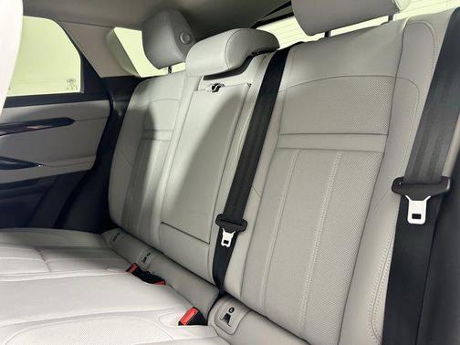 2024 Land Rover Range Rover Evoque Core S