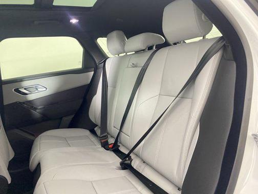 2026 Land Rover Range Rover Velar P250 SE R-Dynamic