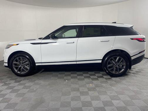 2026 Land Rover Range Rover Velar P250 SE R-Dynamic
