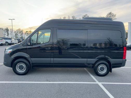 2024 Mercedes-Benz Sprinter 2500 Standard Roof