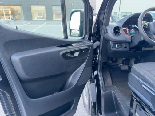2024 Mercedes-Benz Sprinter 2500 Standard Roof
