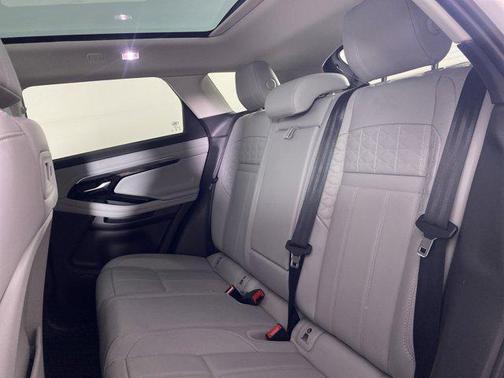 2021 Land Rover Range Rover Evoque SE