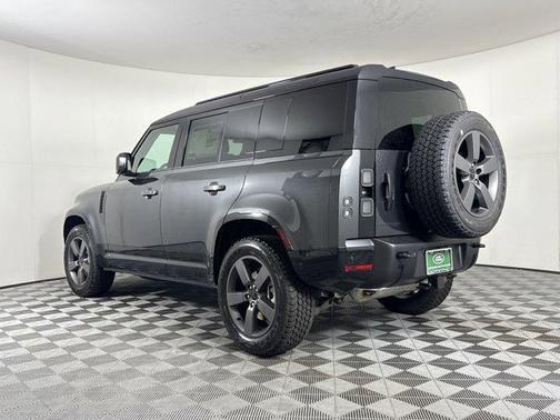 Carpathian Grey Premium Metallic 2026 Land Rover Defender P400 X-Dynamic SE