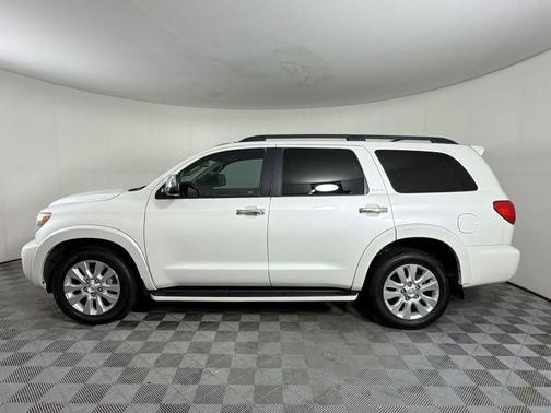 Arctic Frost Pearl 2008 Toyota Sequoia Platinum